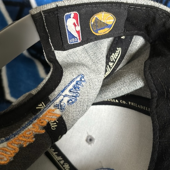 NBA Hat - Picture 3 of 4